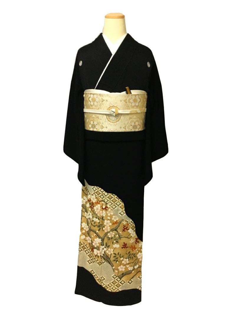 黒留袖(袷/M) F-005 南天と桜と七宝と花菱 | キモノモード