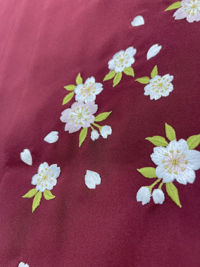 卒業式袴レンタル　エンジ　刺繍